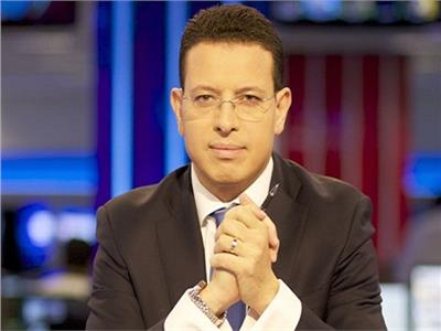 الإعلامى عمرو عبد الحميد، مقدم برنامج رأى