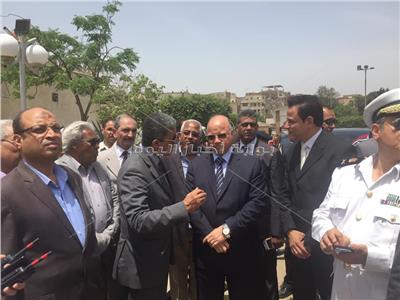  محافظ القاهرة يتفقد حديقة الفسطاط