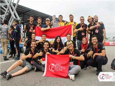 صور فريق سباقات هندسة عين شمس يشارك في مسابقة عالمية بماليزيا