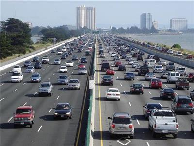 المرور تقدم نصائح لقائدي السيارات على الطرق السريعة