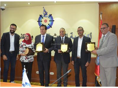 أكاديمية البحث العلمي تكرم الفريق المصري الفائزين في معرض جنيف الدولي