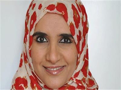 الروائية العمانية الدكتورة جوخة بنت محمد الحارثية  