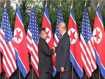 الرئيس الأمريكي دونالد ترامب ونظيره الكوري الشمالي كيم جونج أون