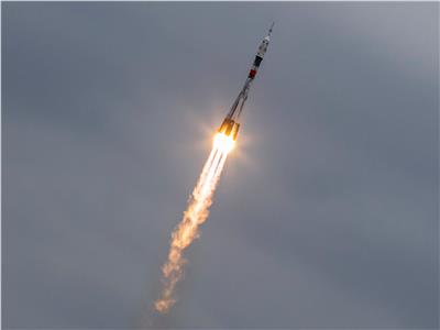 البرق يضرب صاروخا فضائيا روسيا
