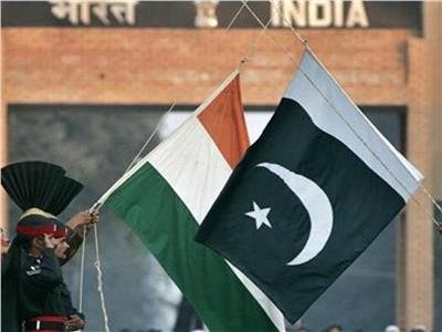 وزير الخارجية الباكستاني يشير إلى تحسن علاقات بلاده مع الهند