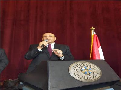 الدكتور حسين أبو العطا رئيس حزب مصر الثورة