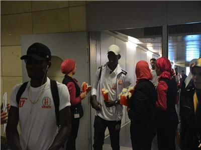  منتخب كينيا يصل مطار القاهرة