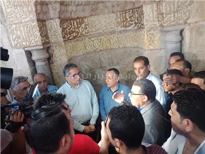 وزيرا الآثار والاوقاف ومحافظ الفيوم يفتتحون مسجد قايتباي الأثري