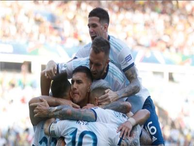 فرحة لاعبي الأرجنتين بالفوز