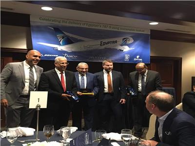 مصر للطيران تحتفل بإطلاق أول وأطول رحلة باستخدام الوقود الحيوي 