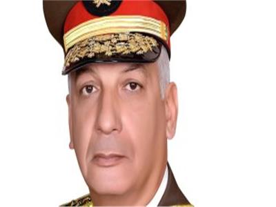 الفريق أول محمد زكى وزير الدفاع والانتاج الحربى القائد العام للقوات المسلحة