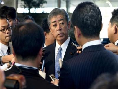 وزير الدفاع الياباني تاكيشي إيوايا