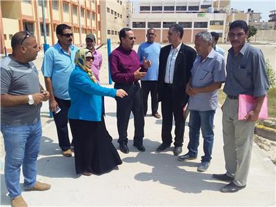 محافظ شمال سيناء يتفقد عددا من المدارس استعدادا للعام الدراسى الجديد 