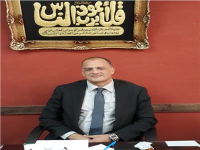  محمد عبد الحميد المدير العام لإدارة القاهرة الجديدة التعليمية