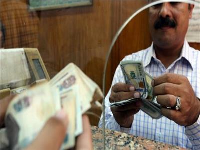 عاجل| سعر الدولار يتراجع 15 قرشًا أمام الجنيه المصري في البنوك