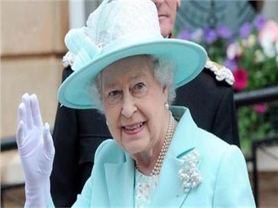 ملكة بريطانيا تبحث عن «لعبة» مفقودة لطفلة أسترالية