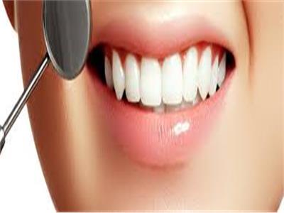  زراعة الأسنان تعالج الأسنان المصابة بعدوى جرثومية 