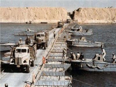 عبور القوات المصرية قناة السويس - أرشيفية