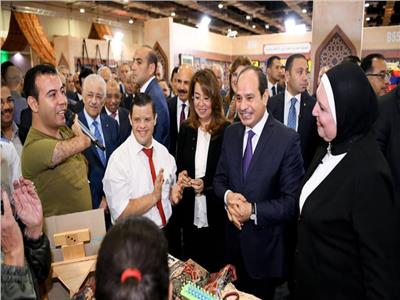 الرئيس السيسي خلال افتتاح معرض تراثنا