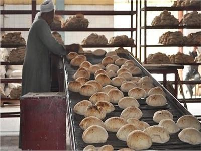 التموين تعتذر للمواطنين عن تعطل منظومة صرف الخبز