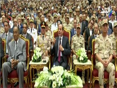 الرئيس السيسي يشاهد جزء من فيلم «الممر»