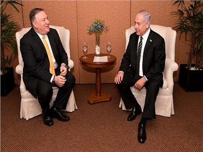 وزير الخارجية الأمريكي مايك بومبيو ورئيس وزراء إسرائيل بنيامين نتنياهو