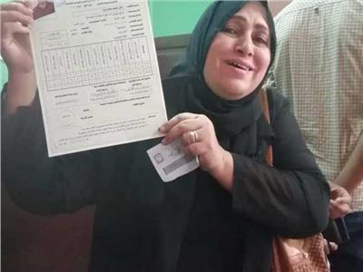 بعد حكم قضائي.. طلاب مدرسة «لم ينجح أحد» برأس غارب يتسلمون شهادات النجاح