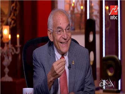 الدكتور فاروق الباز العالم المصري