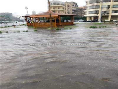 مياه الأمطار بمصر الجديدة