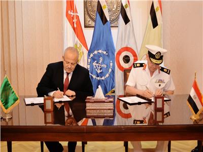 توقيع بروتوكول تعاون بين الكلية الفنية العسكرية وجامعة القاهرة