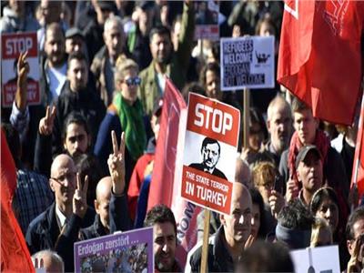 استمرار الاحتجاجات المنددة بقمع الحريات في تركيا