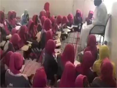  فتيات من السنغال يقرأن القرآن على طريقة الحصري
