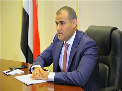 وزير الخارجية اليمني محمد الحضرمي