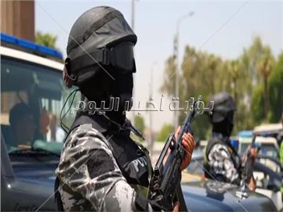 الداخلية ضبط عدد 210 قطعة سلاح نارى بحوزة 182 متهم