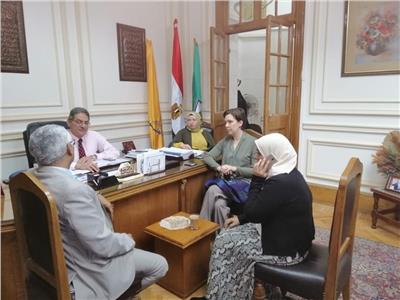 عميد علوم القاهرة يستقبل نائب المدير الإقليمي للامديست لبحث سبل التعاون المشترك