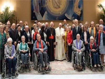 البابا فرنسيس يبعث رسالة بمناسبة اليوم العالمي الثامن للمريض