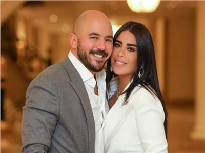 محمود العسيلي وزوجته