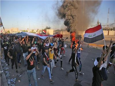 متظاهرون عراقيون