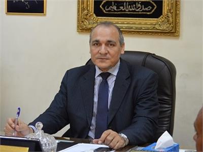 محمد عطية وكيل أول الوزارة و مدير مديرية التربية والتعليم بالقاهرة