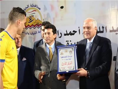 "أبو النمرس" بطلاً لدوري مراكز الشباب بالجيزة