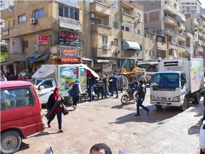 محافظ الإسكندرية يوجه بإزالة فورية لكافة الإشغالات بشوارع الفلكي