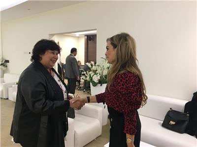وزيرة الثقافة تلتقى رشا قلج المصرية الأكثر تأثيرا فى أفريقيا بمعرض الكتاب