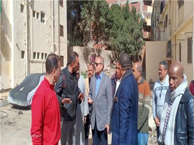 نائب محافظ القاهرة يتفقد أعمال تطوير شجرة مريم فيالمطرية