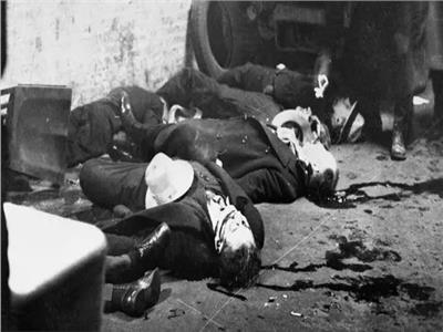 «مذبحة عيد الحب»..جريمة بشعة هزت الولايات المتحدة بالعشرينات 