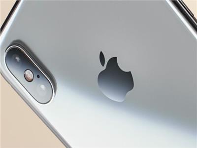 تغريم شركة Apple لإبطائها هواتف iPhone القديمة