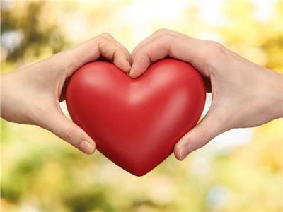 عيد الحب| 10 دلالات تكشف المشاعر الصادقة للحبيب