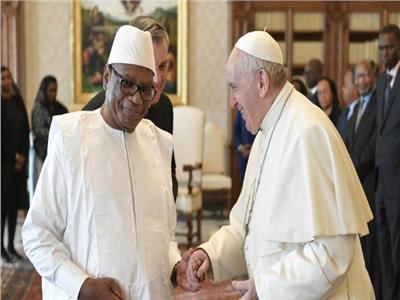 البابا فرنسيس يستقبل رئيس جمهورية مالي
