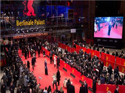 مهرجان برلين يفتتح دورته الـ70 بدقيقة حداد لضحايا هاناو