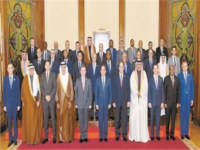 مصر تقود تحالفاً عربيا - أوروبيا لتطويق وهم الخلافة العثمانية
