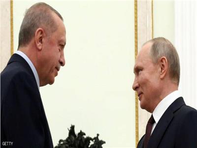 اتفاق بين روسيا وتركيا على وقف إطلاق النار في إدلب بسوريا